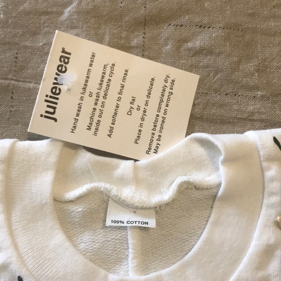 Handmade bib with farm animals. One size - Picture 3 of 7